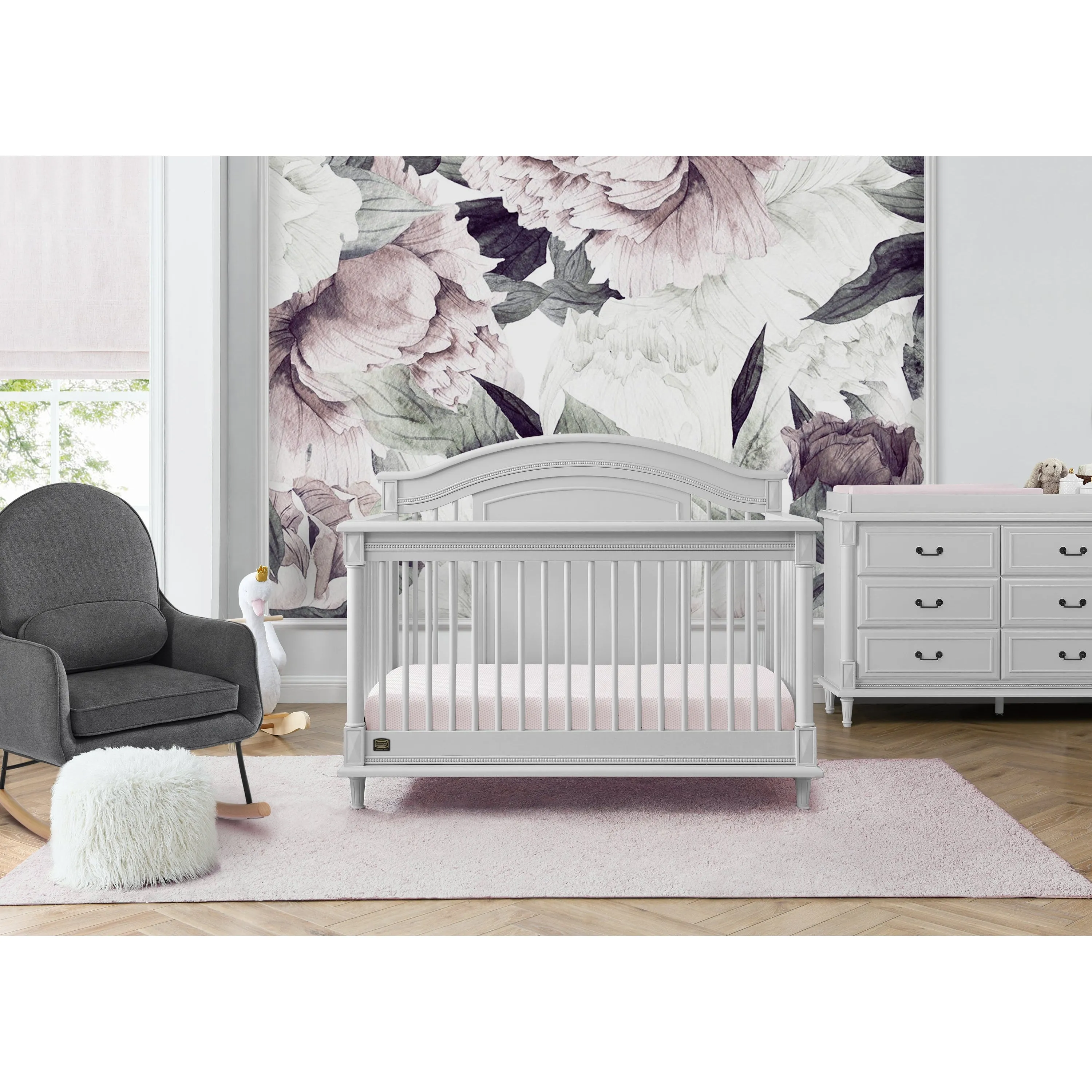 Delta Juliette 6-in-1 Convertible Crib