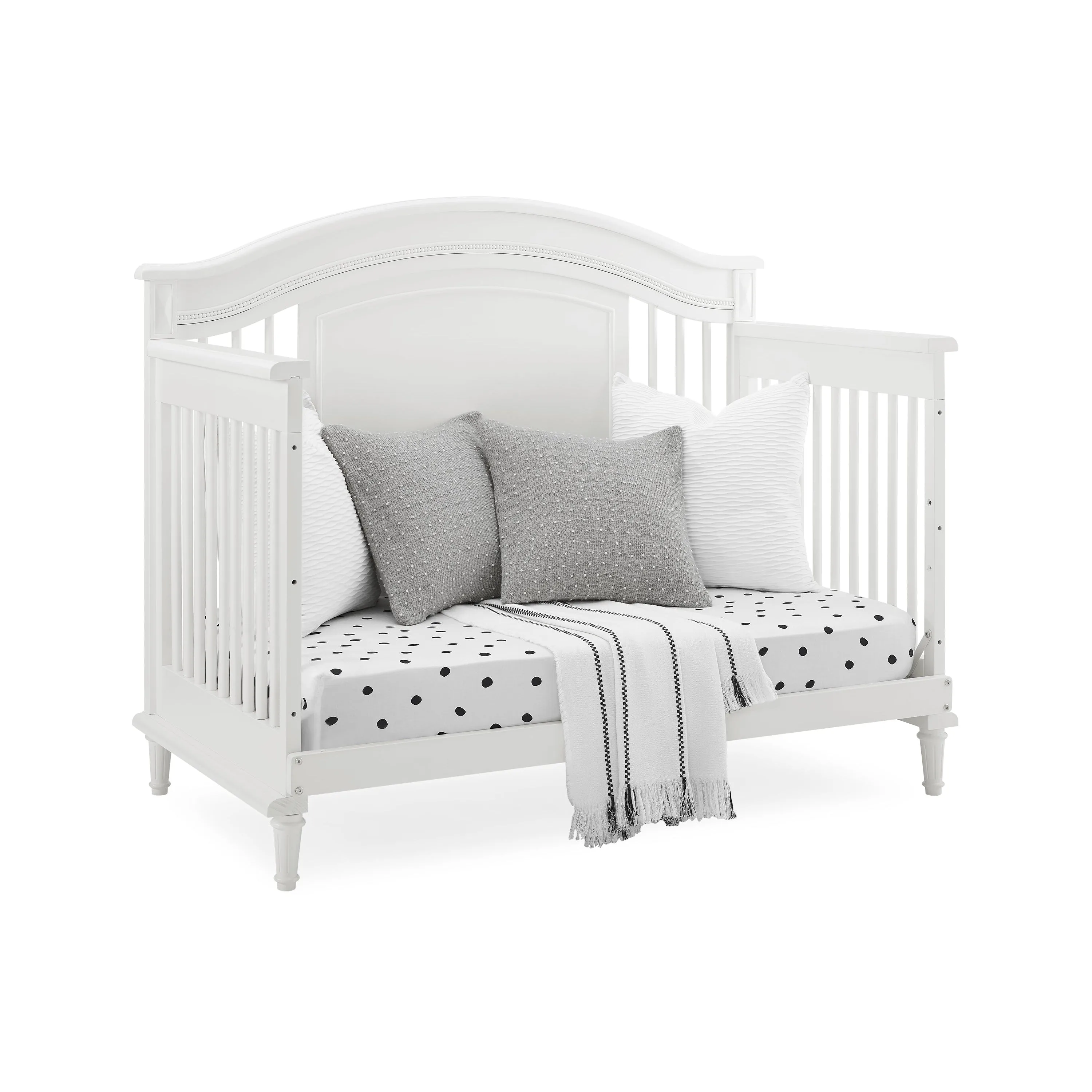 Delta Juliette 6-in-1 Convertible Crib