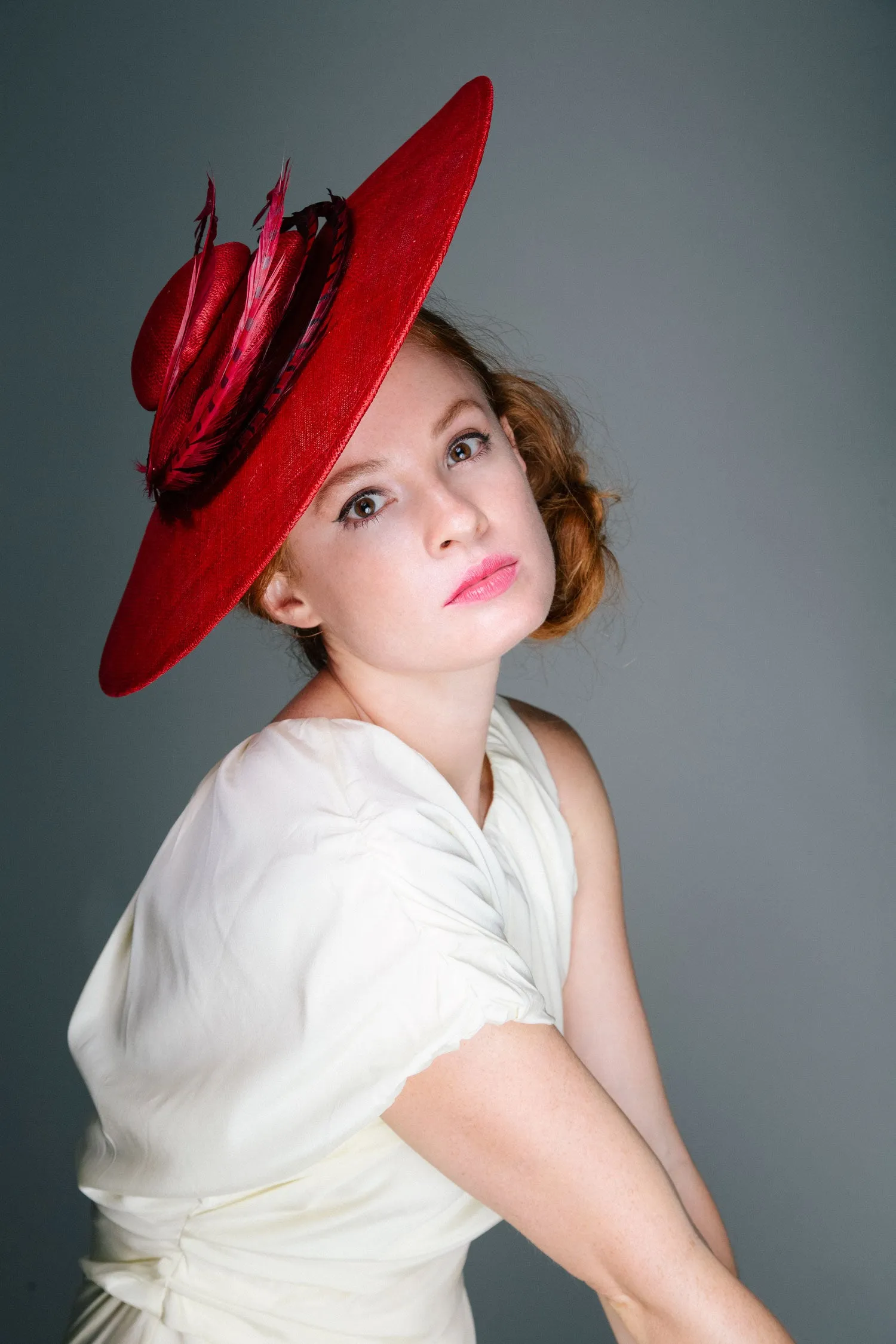 Zanzara Red Disc Derby Hat with Feathers